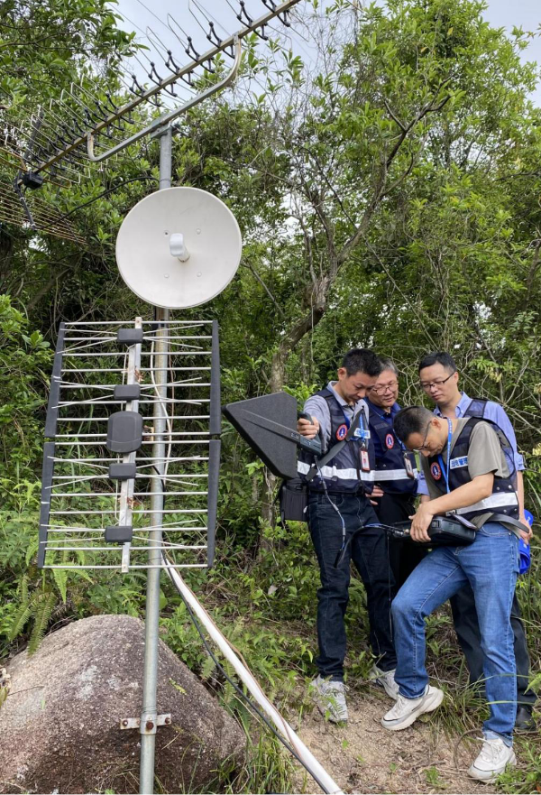 最新非法电台查处行动，维护空中波段秩序，守护无线电安全之路